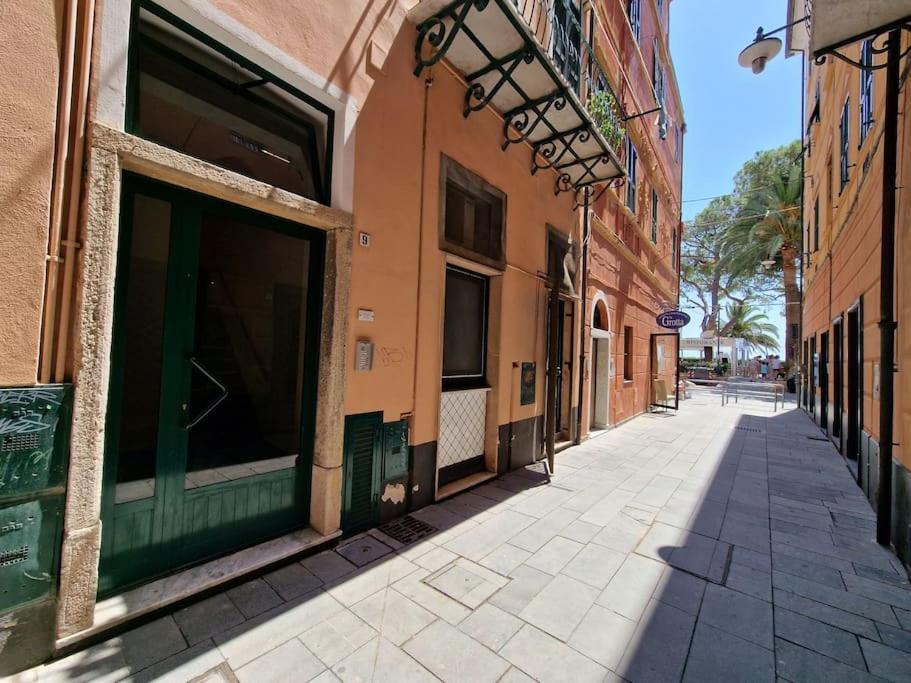 Silver Sands Finale Ligure - Traditional Apartment - 4 Beds & Terrace By The Beach Zewnętrze zdjęcie