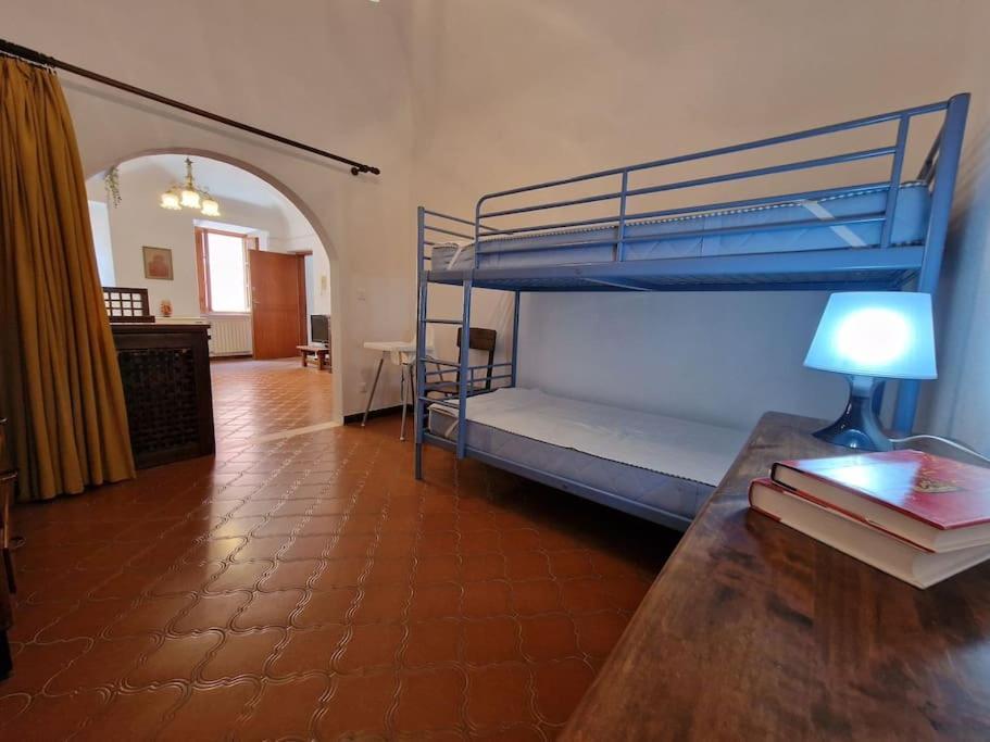 Silver Sands Finale Ligure - Traditional Apartment - 4 Beds & Terrace By The Beach Zewnętrze zdjęcie