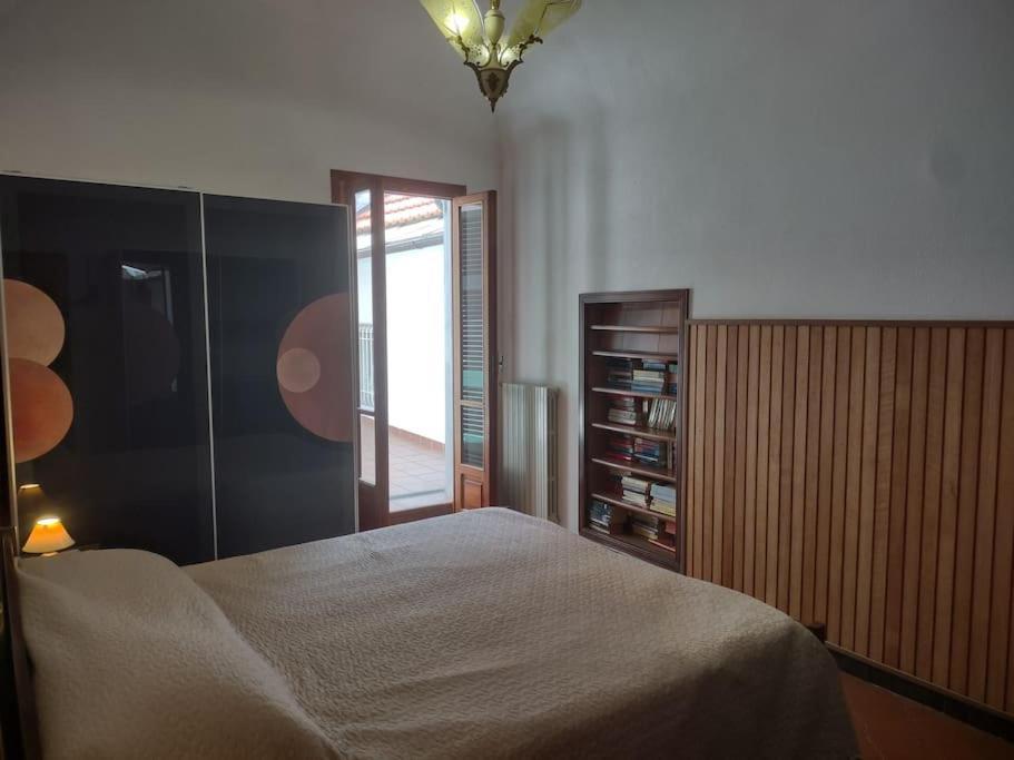 Silver Sands Finale Ligure - Traditional Apartment - 4 Beds & Terrace By The Beach Zewnętrze zdjęcie